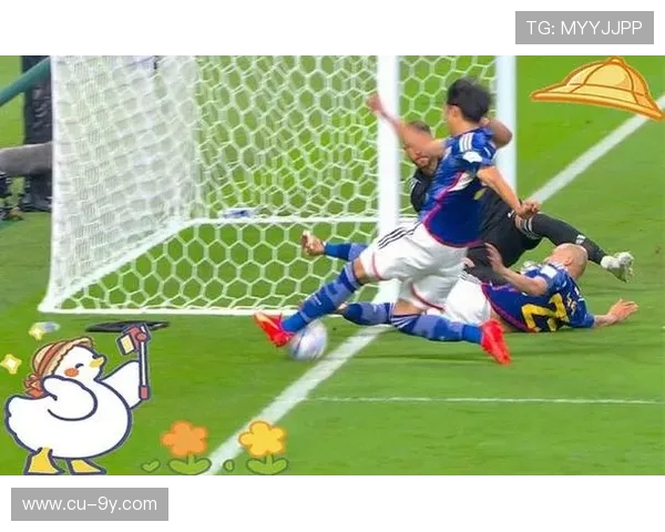 围绕足球犯规都拉不住的激烈攻防展开深度故事解析全景呈现比赛魅力